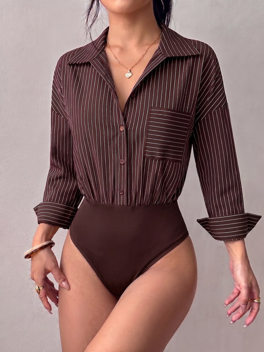 Damen Hemd-Body mit taillierter Passform, Kentkragen und feinem Streifenmuster Shop Nory