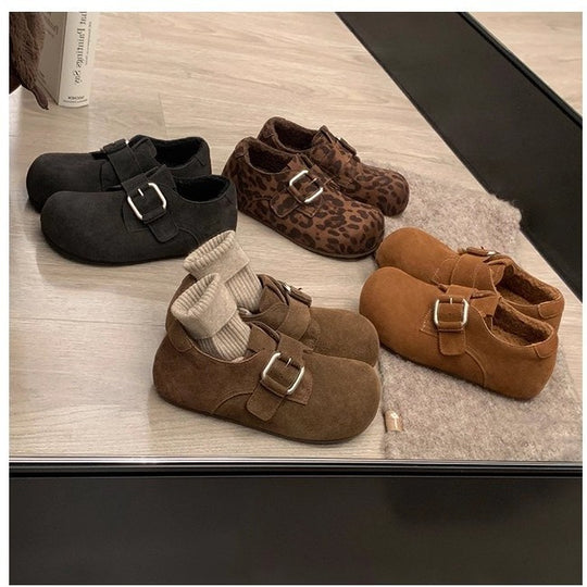 Damen Gefütterte Veloursleder-Mary‑Jane‑Hausschuhe mit verstellbarer Metallschnalle Shop Nory