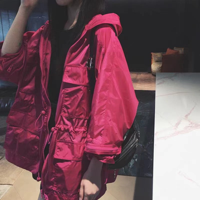 Damen Modische Übergangsjacke mit Kapuze und praktischen Taschen Shop Nory