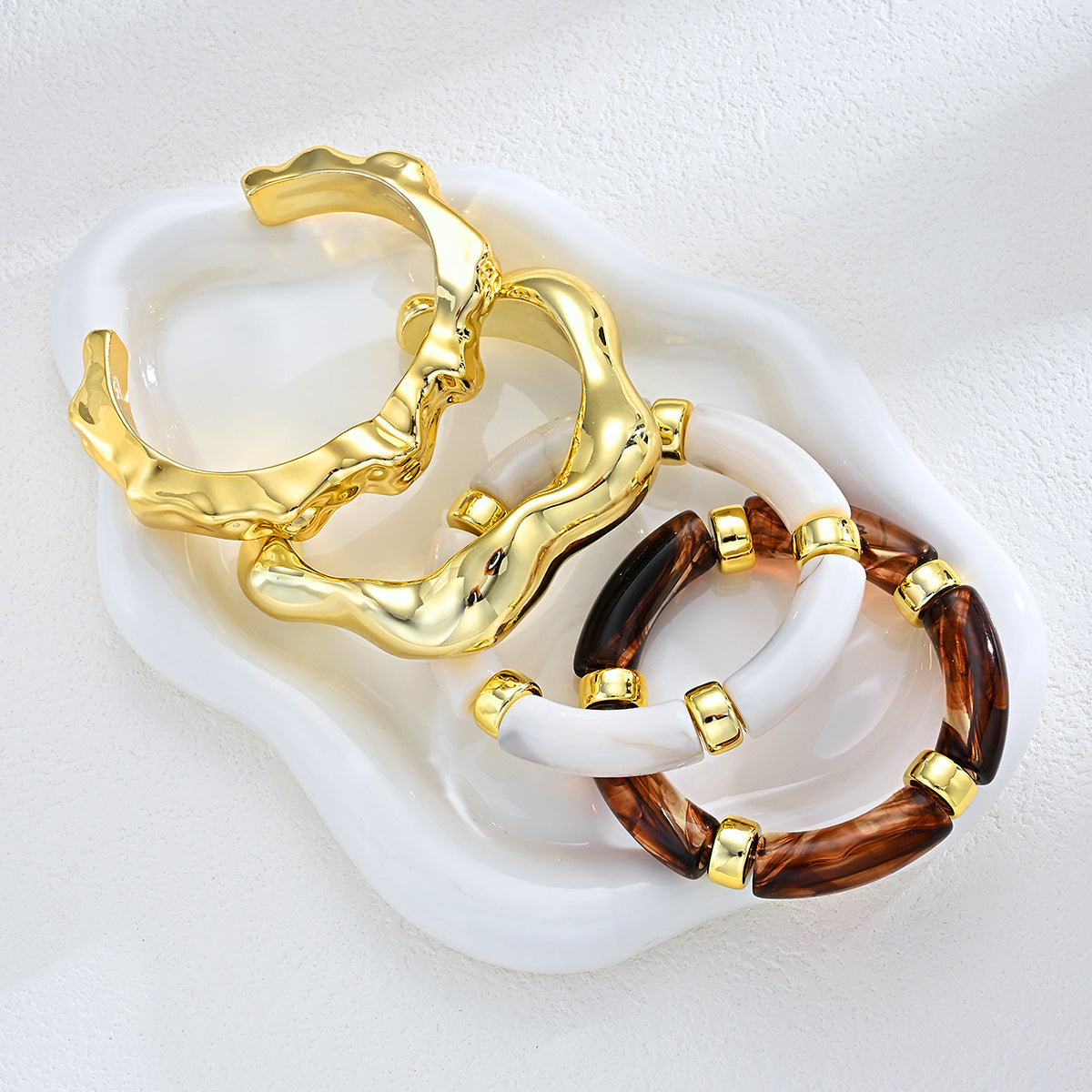 Damen Armreifen-Set mit eleganten strukturierten Designs Shop Nory