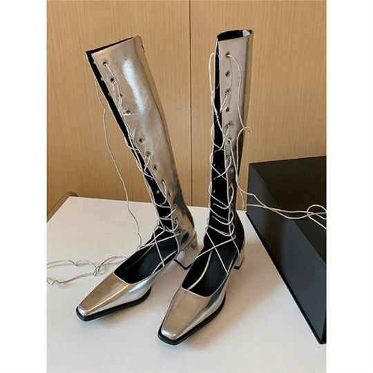 Damen kniehohe Schnürstiefel mit minimalistischer Silhouette, verdecktem Reißverschluss und ergonomischem Blockabsatz Shop Nory