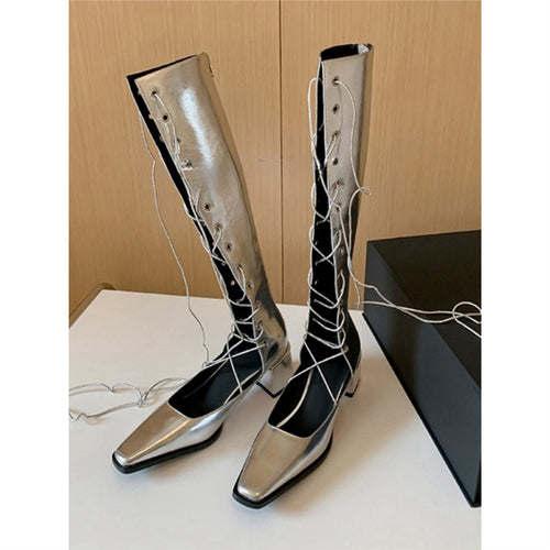Damen kniehohe Schnürstiefel mit minimalistischer Silhouette, verdecktem Reißverschluss und ergonomischem Blockabsatz Shop Nory