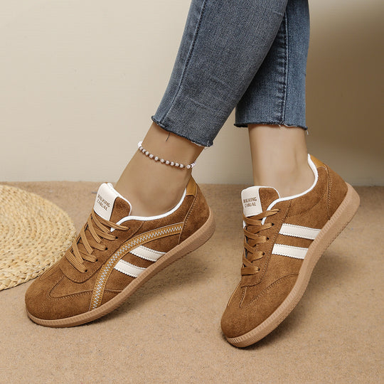 Damen Retro-Sneaker aus Veloursimitat mit gumähnlicher Laufsohle Shop Nory