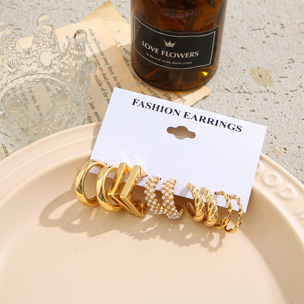 Damen Ohrstecker-Set mit zeitlosen und eleganten Designs Shop Nory