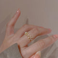Damen Schmuckring mit funkelnden Kristalldetails Shop Nory