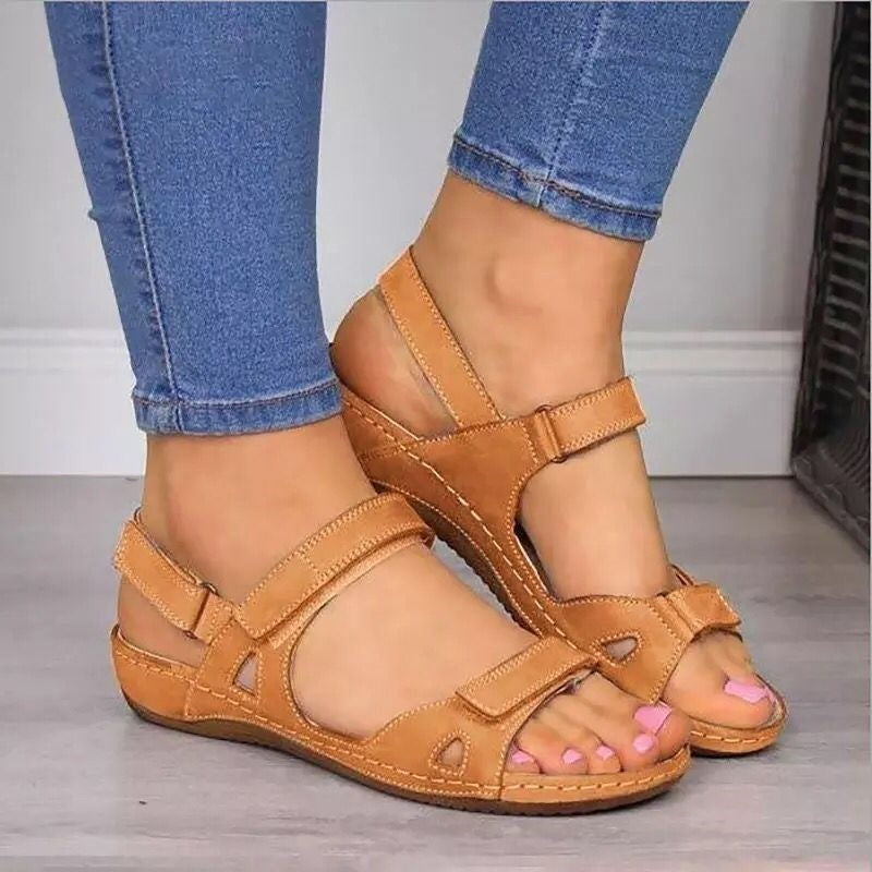 Damen Komfortable Sandalen mit verstellbaren Riemen und anatomischem Fußbett