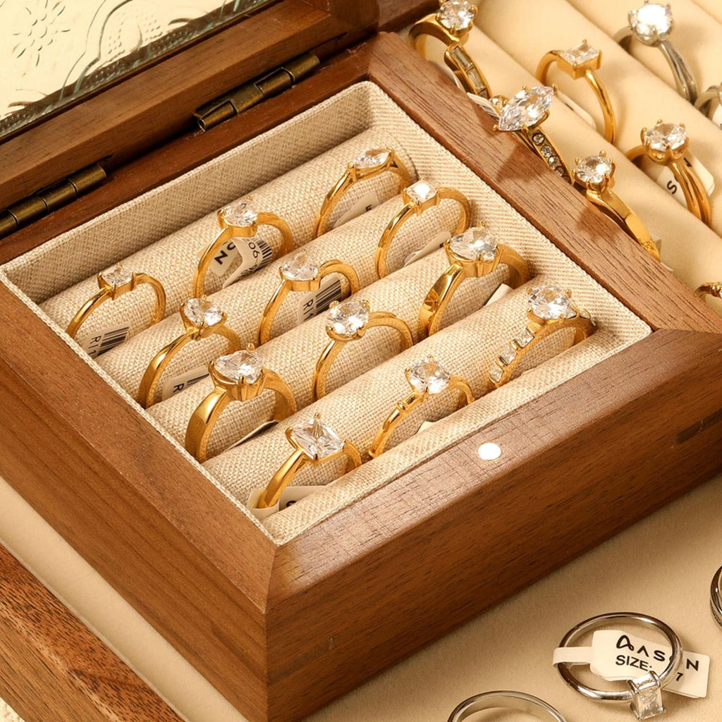 Damen Ring mit funkelndem Kristall und hochwertiger goldplattierter Oberfläche Shop Nory