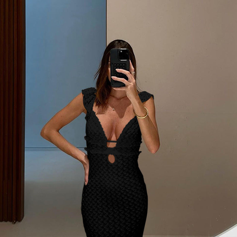 Damen figurbetontes Spitzenkleid mit tiefem V-Ausschnitt und Rüschendetails Shopnory