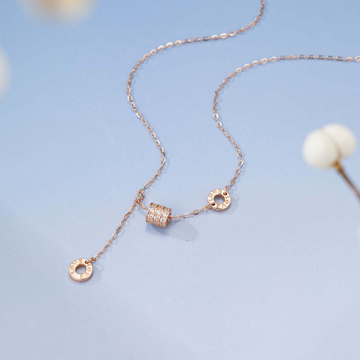 Damen Halskette mit verspieltem Design und funkelnden Zirkonia Shop Nory