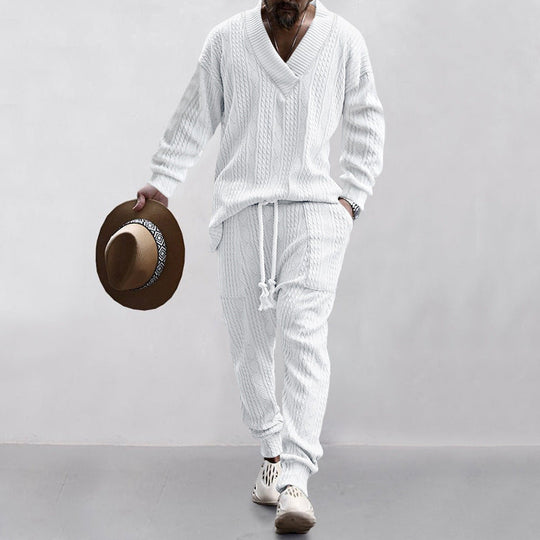 Herren Strickanzug mit modernem Design und hochwertiger Verarbeitung