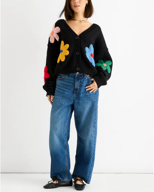 Damen Boxy-Strickpullover mit bunten 3D-Blumenapplikationen Shop Nory