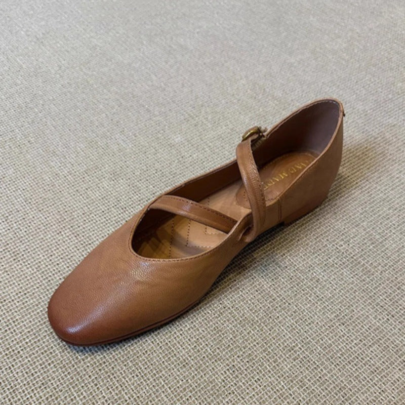 Damen Ballerina-Schuhe mit verstellbarem Riemchen und bequemem Fußbett