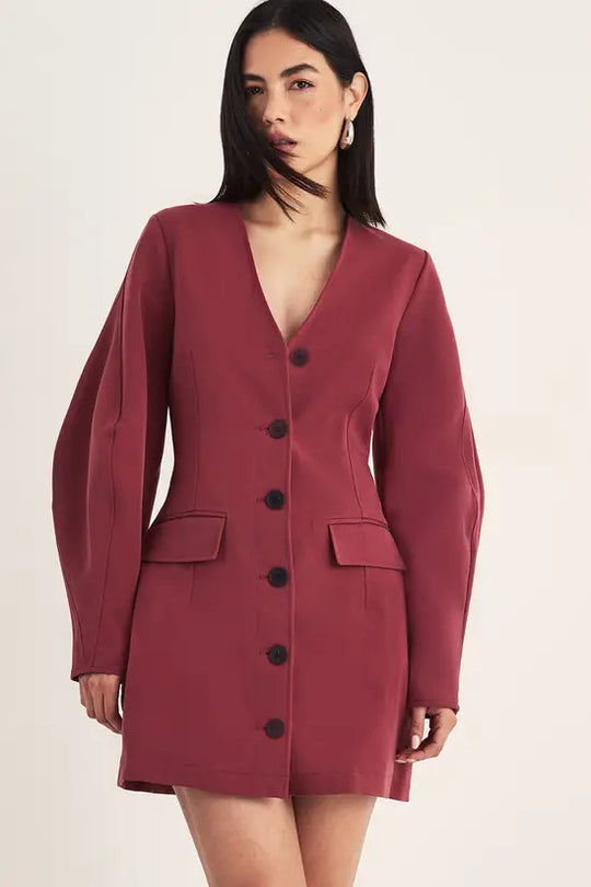 Damen Tailliertes Blazer-Minikleid mit Ballonärmeln und Pattentaschen Shop Nory