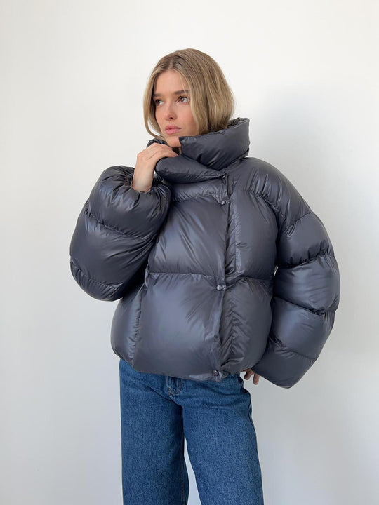 Damen extravagante Oversize Steppdaunenjacke mit extravoluminöser Kapuze Shop Nory