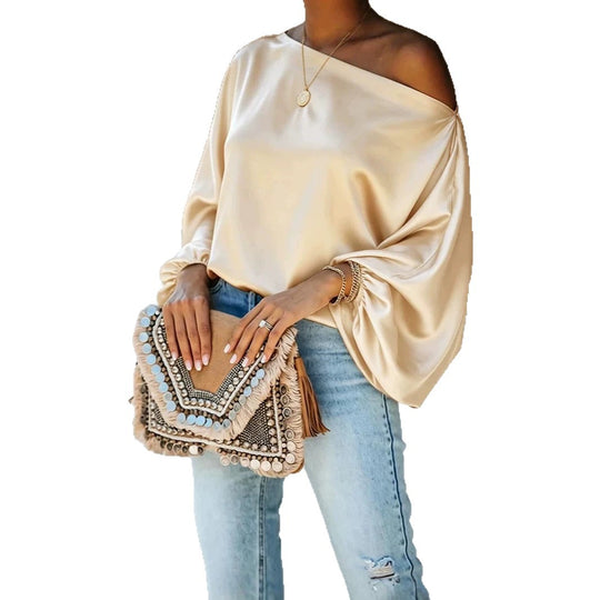 Damen Satinbluse mit asymmetrischem Carmen-Ausschnitt und weiten Fledermausärmeln Shop Nory