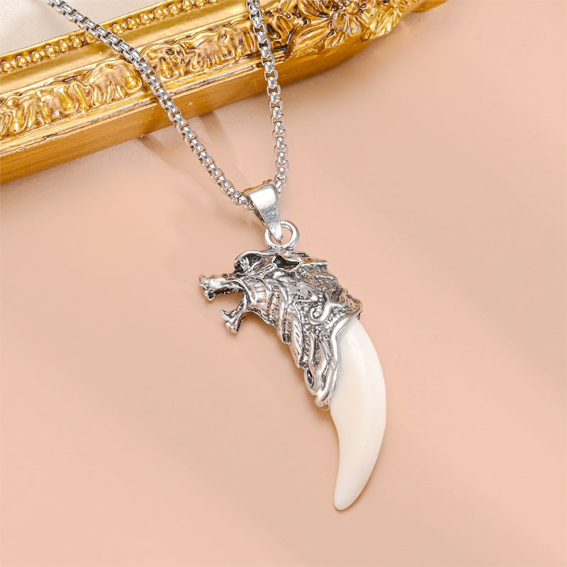 Damen Anhänger mit Drachenmotiv und rotem Kristall Shop Nory