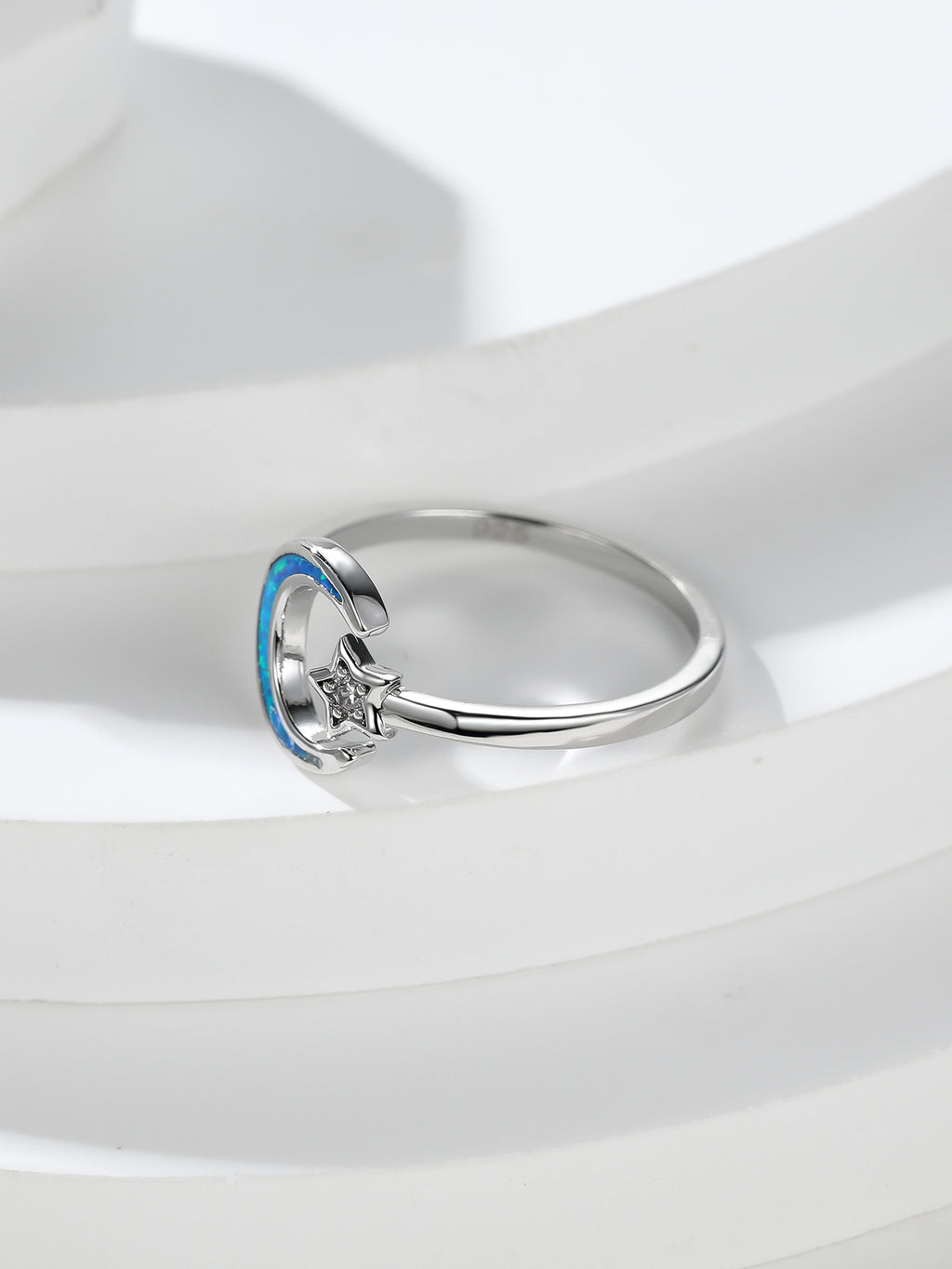 Damen Ring mit kunstvollem Mond- und Sternmotiv Shop Nory