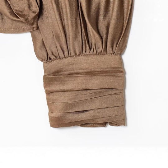 Damen Plissierte Satinbluse mit Stehkragen und Ballonärmeln Shop Nory
