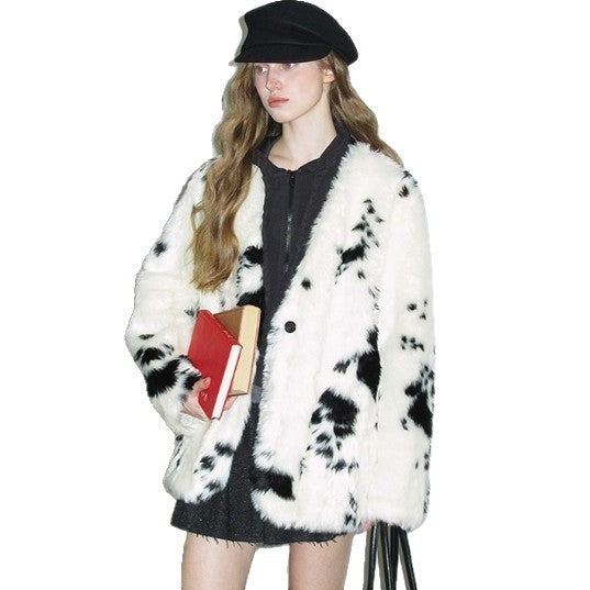 Damen Boxy-Kurzmantel aus gepunktetem Kunstpelz mit Zwei‑Knopf‑Verschluss Shop Nory