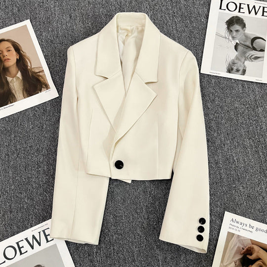 Damen Blazerjacke mit tailliertem Schnitt und elegantem Revers