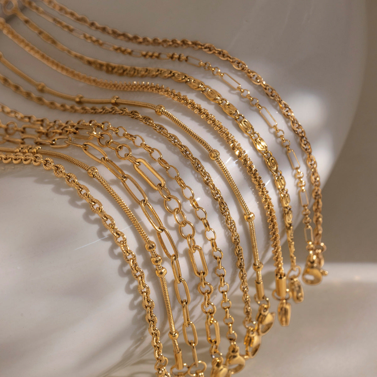 Damen Halskette mit verstellbarem Design aus hypoallergenem Edelstahl Shop Nory