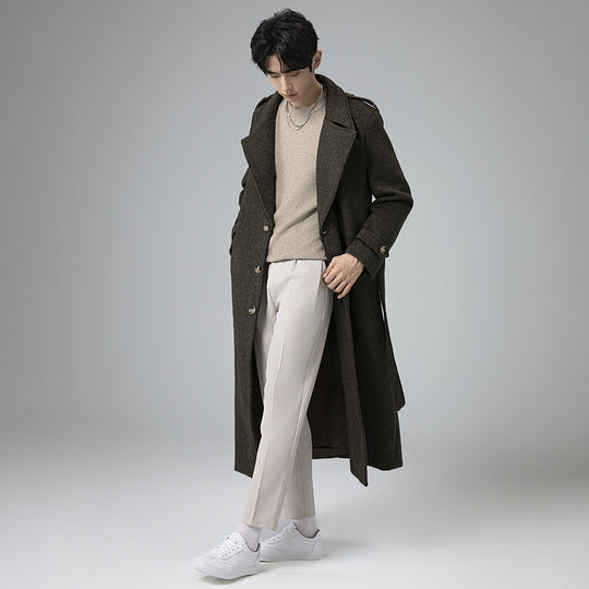Herren Maxilanger Wollmix-Mantel mit taillierter Silhouette, Schalkragen und dekorativen Schulterriegeln Shop Nory