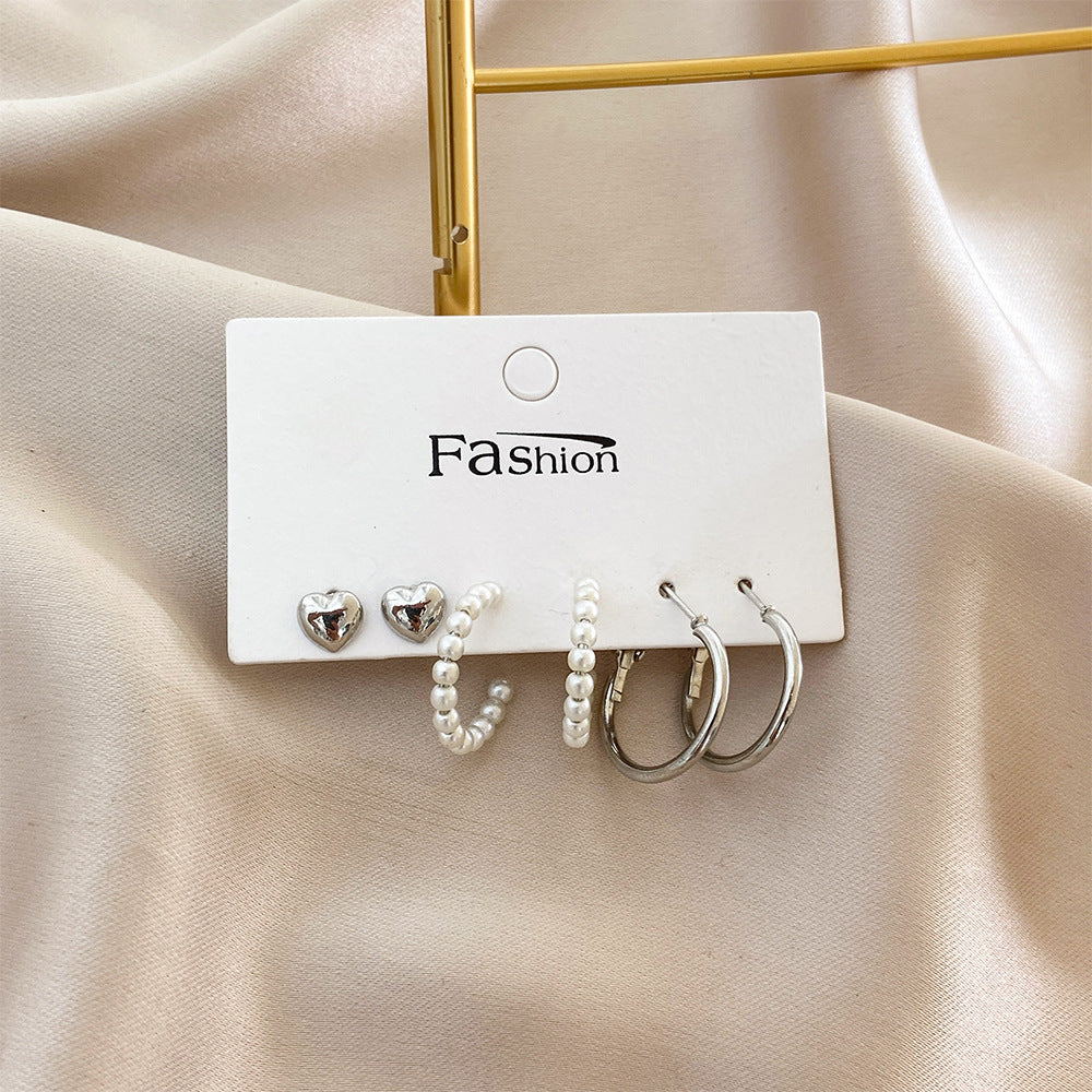 Damen Ohrringe Set mit stilvollen Herz- und Perlen-Designs Shop Nory
