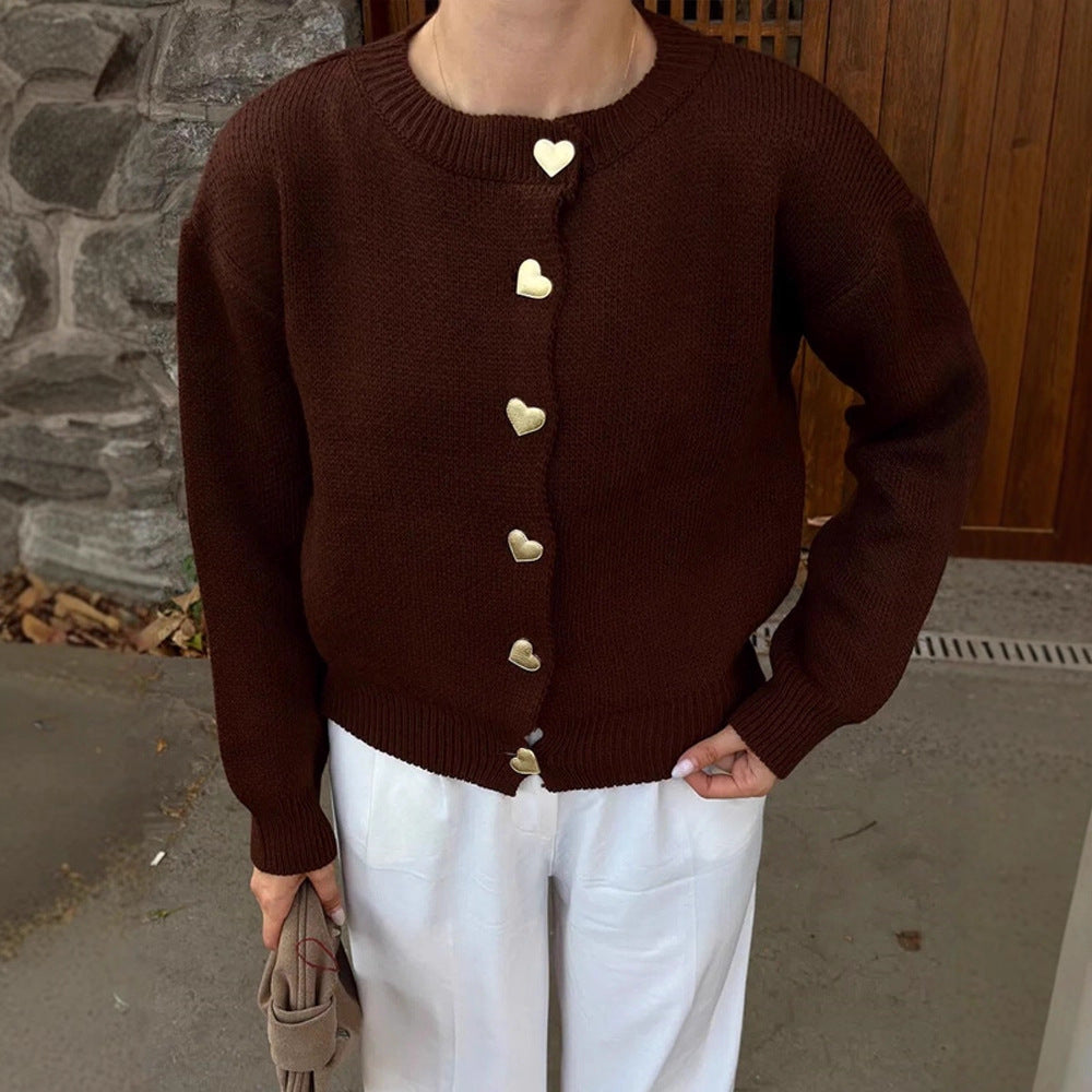 Damen Kurze Strickjacke mit Herzknöpfen, strukturierter Feinstrick-Optik & geripptem Saum Shop Nory