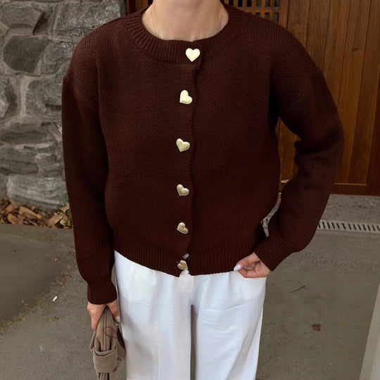 Damen Kurze Strickjacke mit Herzknöpfen, strukturierter Feinstrick-Optik & geripptem Saum Shop Nory