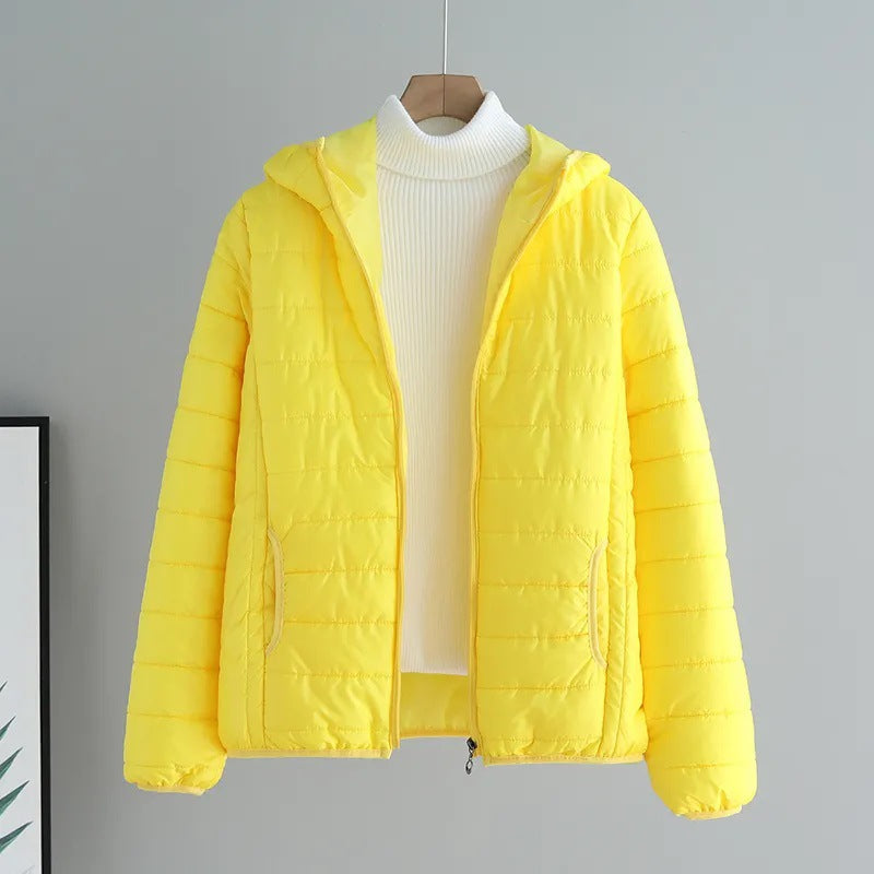 Damen leichte gesteppte Kapuzenjacke mit Thermoisolierung Shop Nory