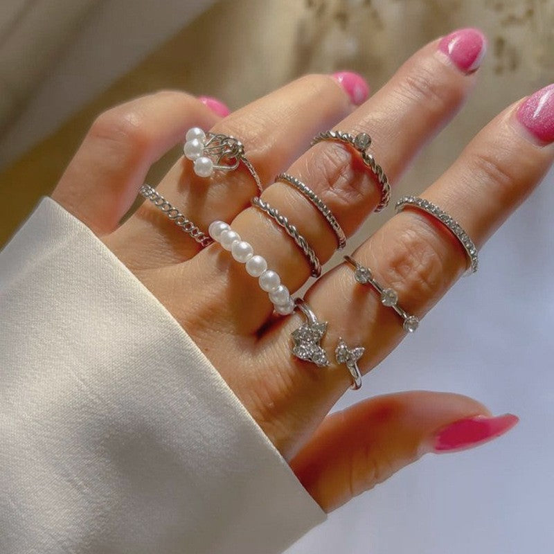 Damen Ring-Set mit funkelnden Akzenten und eleganten Designs Shop Nory