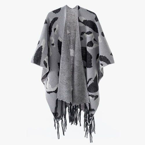 Damen Oversize-Strickponcho mit animalischem Jacquard und Fransensaum Shop Nory