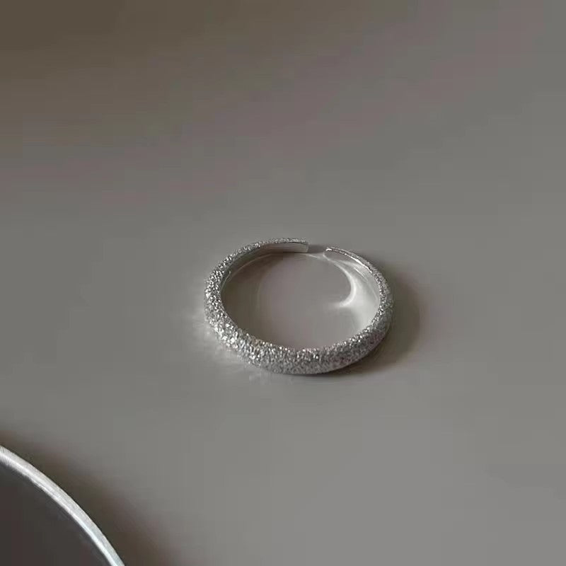 Damen Offener Ring mit strukturiertem Oberflächenfinish Shop Nory