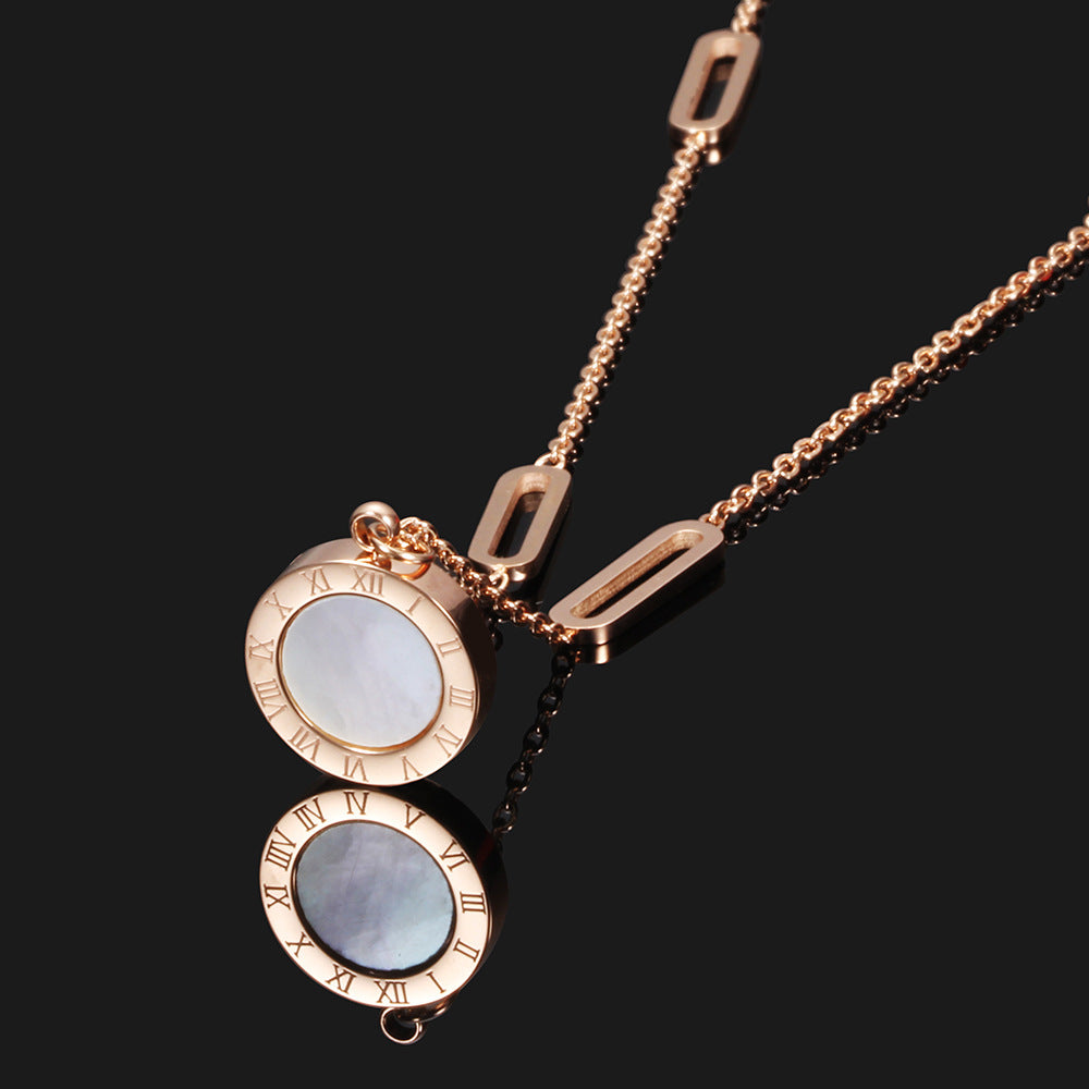 Damen Halskette mit modernem runden Anhänger und elegantem Kettendesign Shop Nory