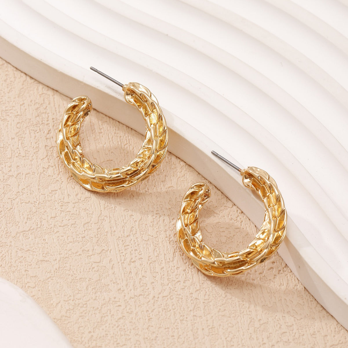 Damen Ohrringe mit geflochtenem Design Shop Nory