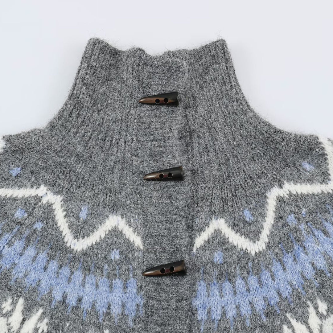 Damen Norweger-Strickjacke mit Stehkragen und Holzknopfverschlüssen Shop Nory