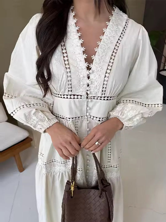 Damen Maxikleid im Boho‑Stil mit Spitzeneinsätzen, Knopfleiste und Ballonärmeln Shop Nory