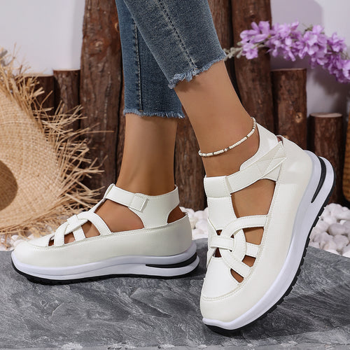 Damen nan sportive Plateau-Sandale mit geschlossener Zehenkappe, gekreuzten Riemen und verstellbarem Fersenriemen Shop Nory