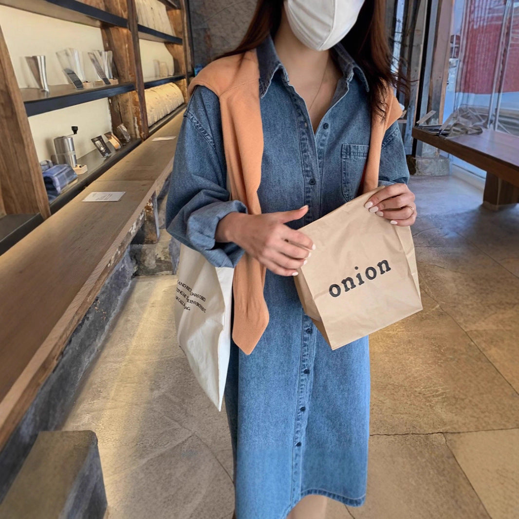 Damen Langes Oversize-Denim-Hemdblusenkleid im washed-Look mit Brusttasche und umgeschlagenen Ärmeln Shop Nory