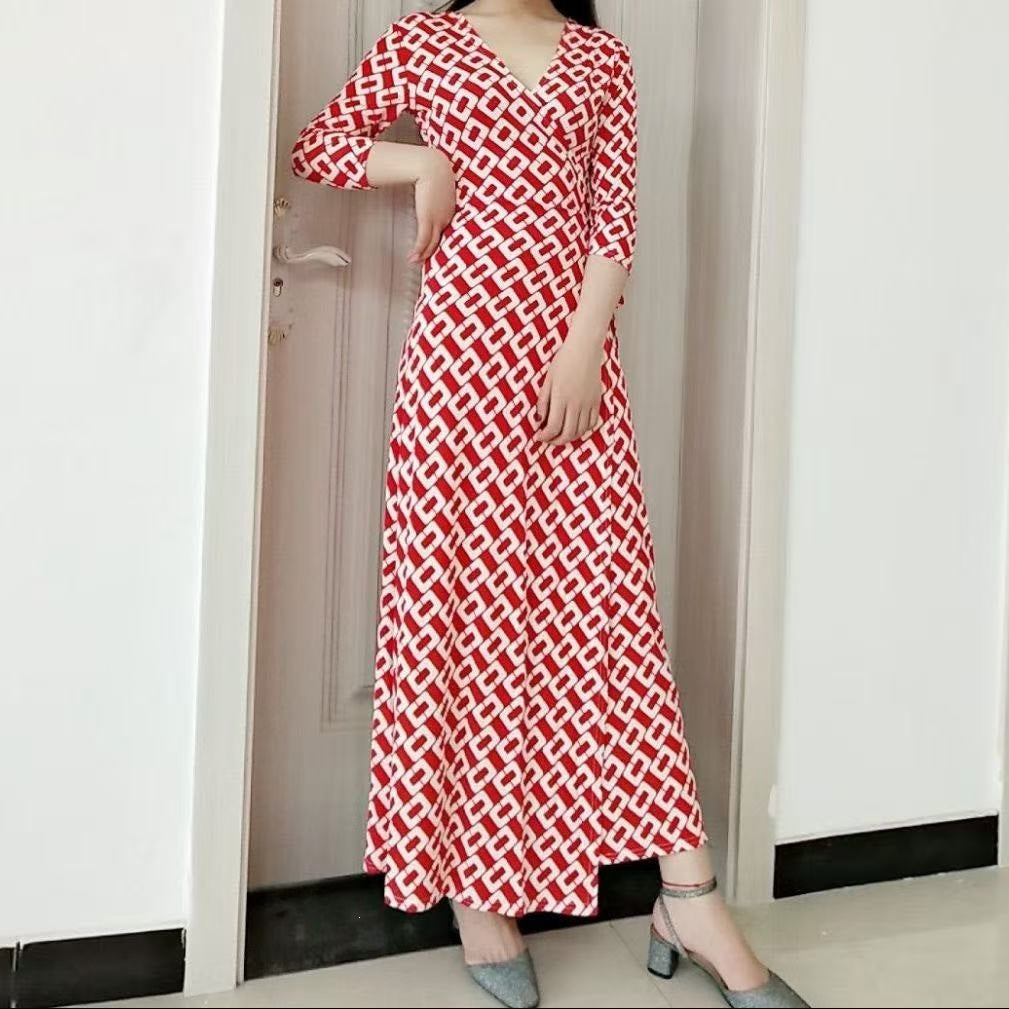 Maxikleid mit V-Ausschnitt