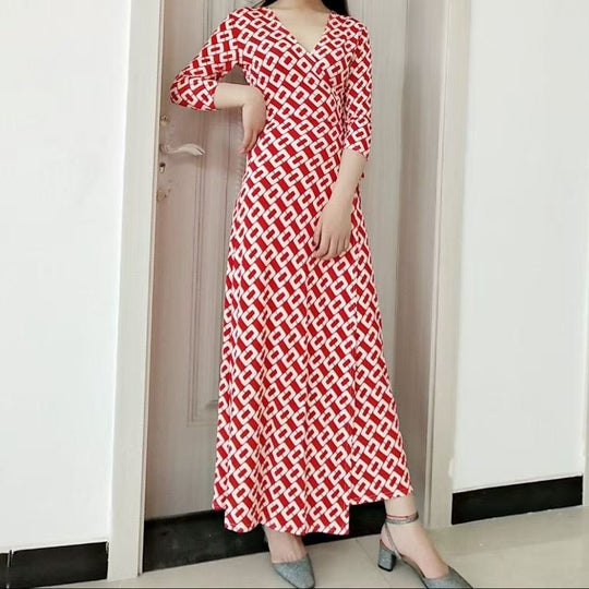 Maxikleid mit V-Ausschnitt