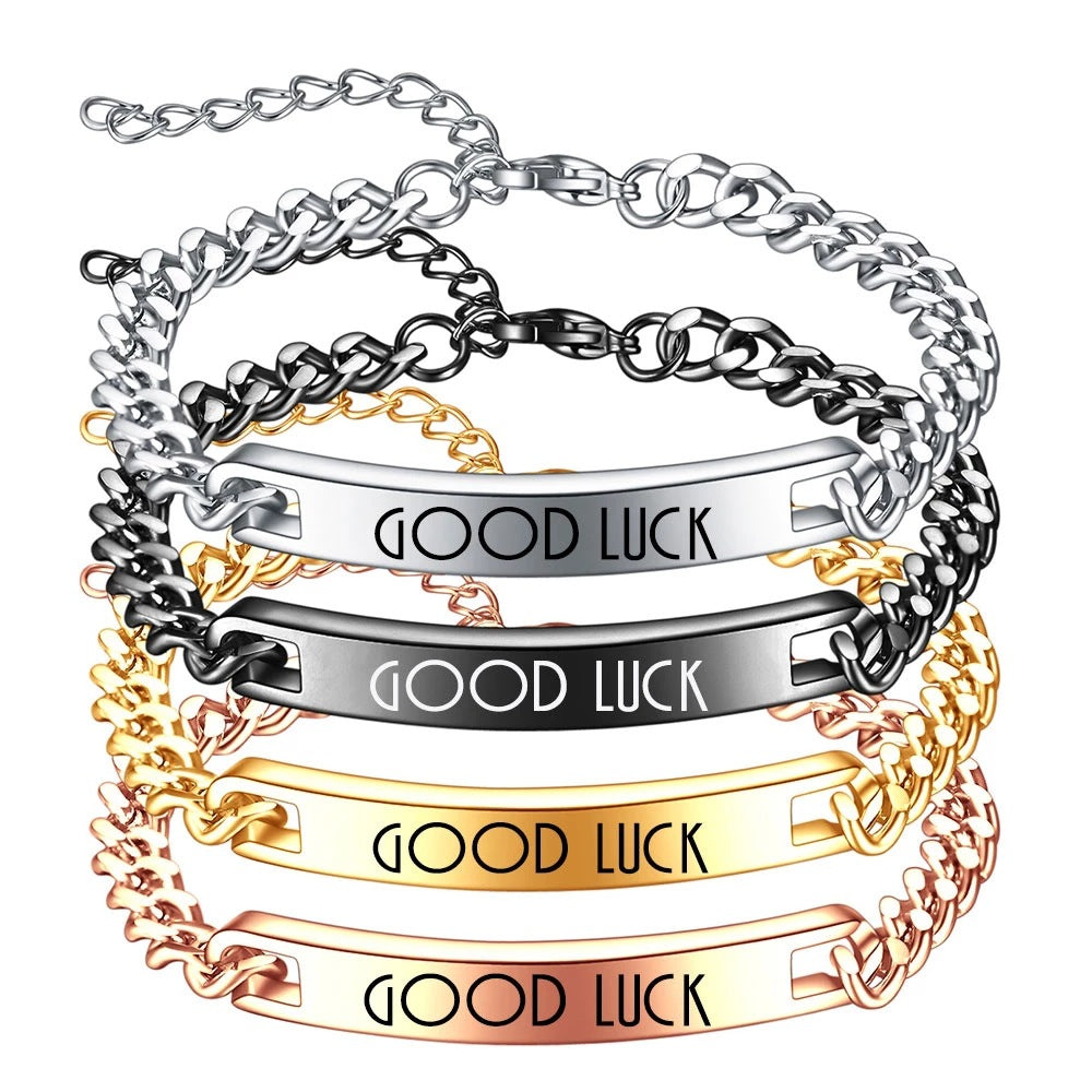 Damen Armband mit gravierbarem Glücksanhänger und eleganter Kettenstruktur Shop Nory
