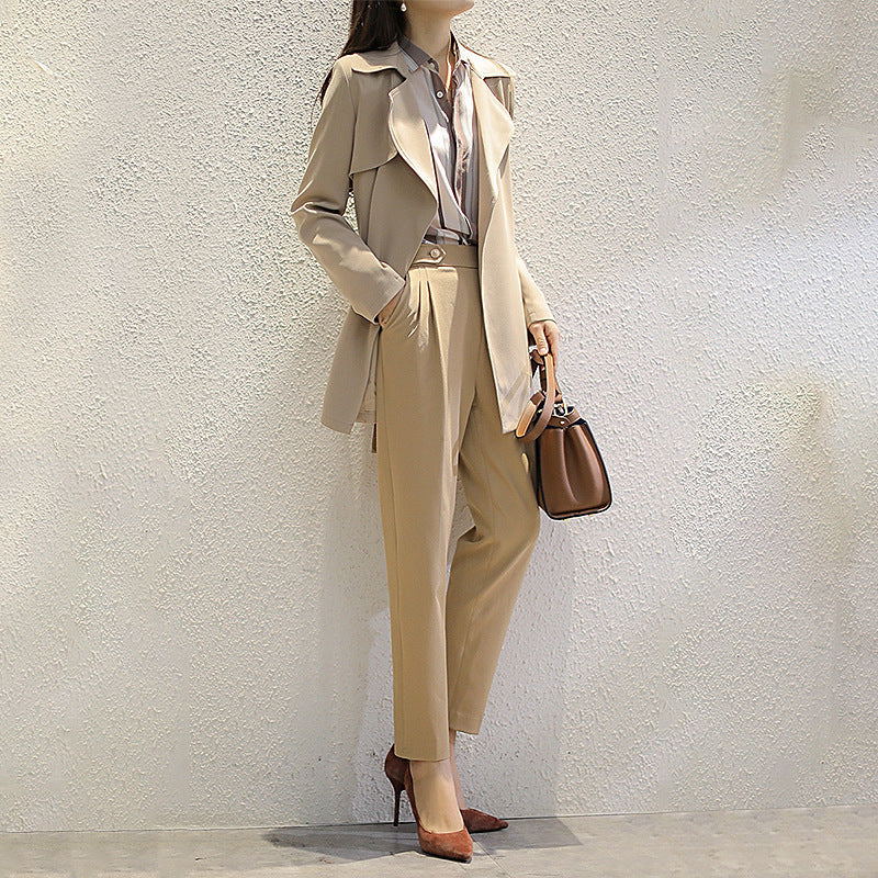Damen Edles Trenchcoat mit Taillengürtel und praktischen Taschen Shop Nory