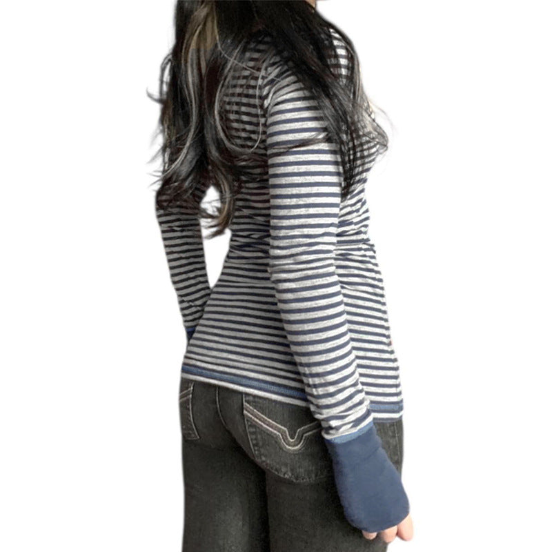 Damen nan gestreiftes V‑Ausschnitt Longsleeve mit taillierter Silhouette und verlängerten Bündchen Shop Nory