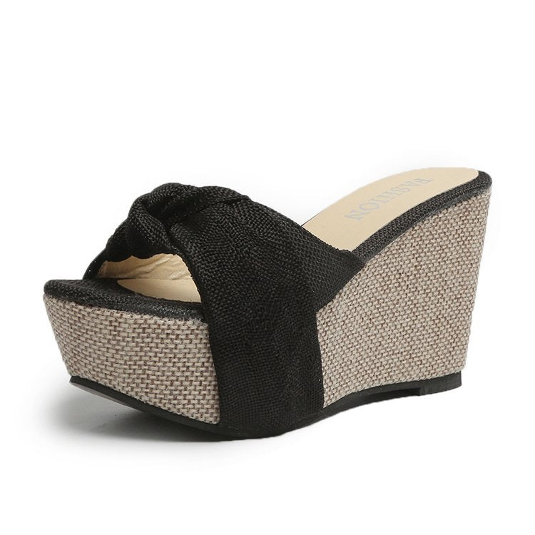 Damen nan Keil-Pantolette mit hohem Bast-Plateau und gedrehtem Textilriemen