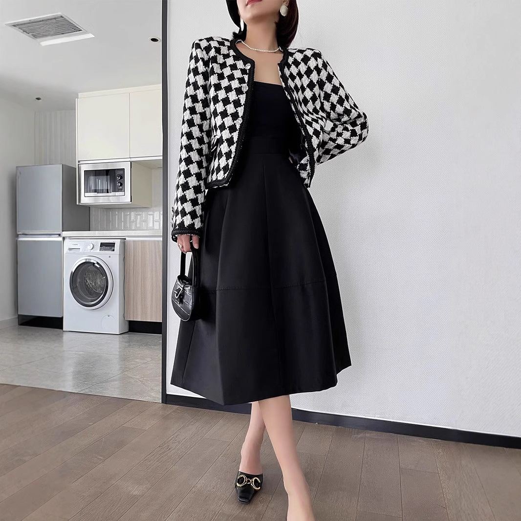 Damen Elegante und modische Bluse mit innovativen Schnitt Shop Nory