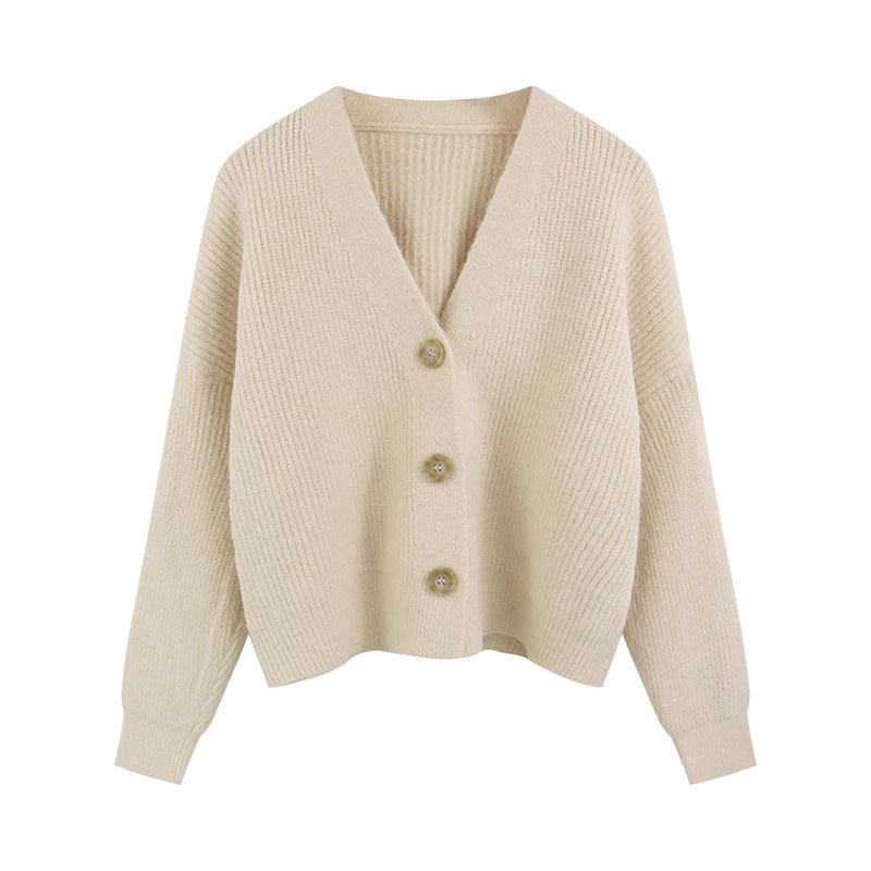 Damen Strickjacke mit V-Ausschnitt und hochwertigen Knopfdetails