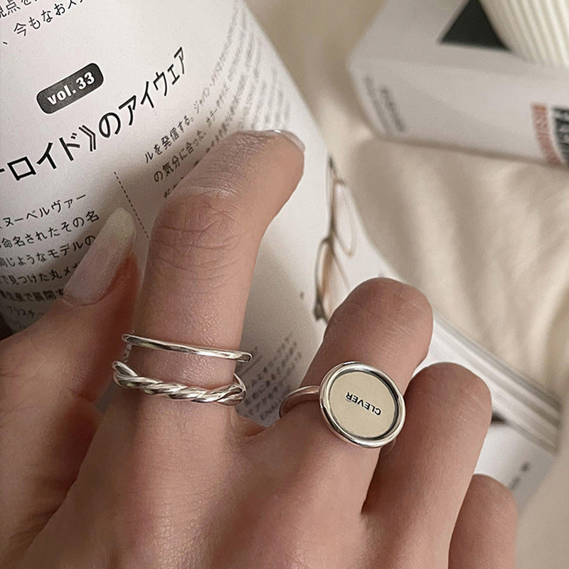Damen filigraner und eleganter Ring mit gedrehtem Design Shop Nory