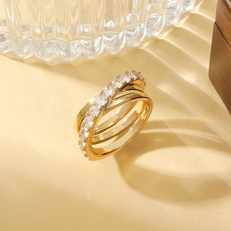 Damen eleganter und funkelnder Verlobungsring mit Kristallen Shop Nory