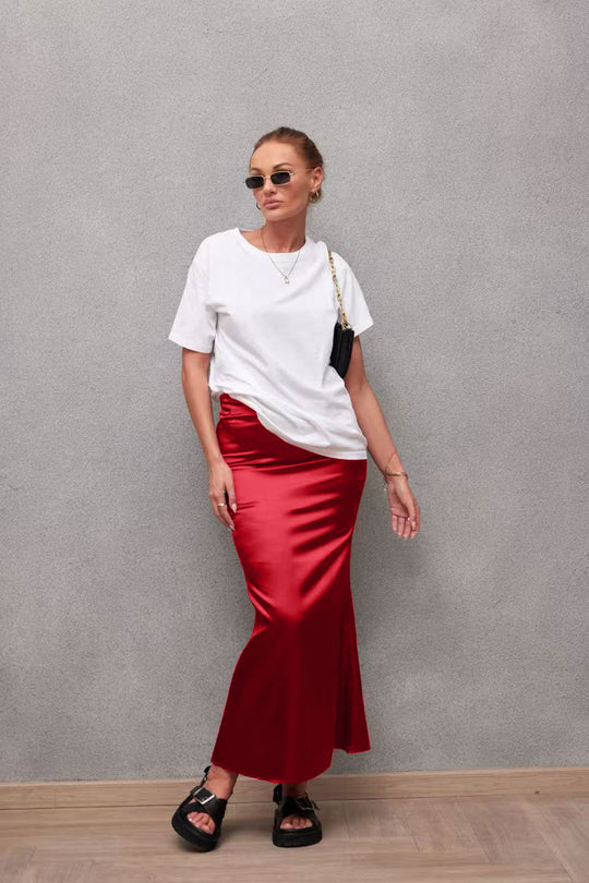 Damen Eleganter Maxirock aus glänzendem Satin mit hohem Schlitz